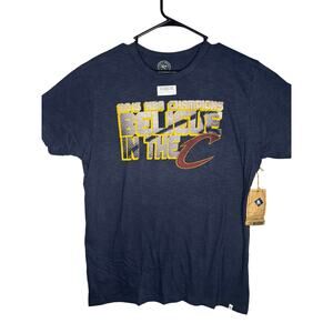 NWT '47 Brand Cleveland Cavaliers 2016 NBA Champions Scrum V-Neck T-shirt XL